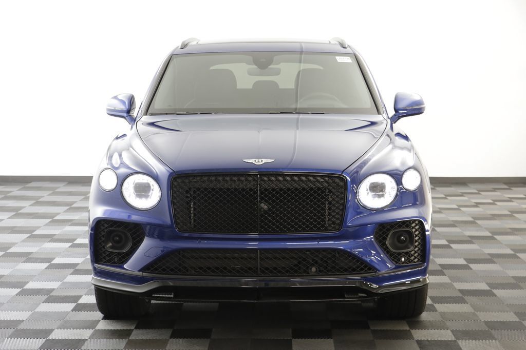 Used 2021 Bentley Bentayga AWD/4WD image 26