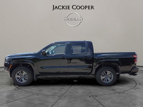 New 2025 Nissan Frontier SV image 2