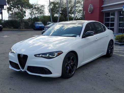 New 2025 Alfa Romeo Giulia w/ Driving Assist Package RWD image 2