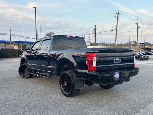 Used 2019 Ford F350 Lariat w/ Lariat Ultimate Package image 6