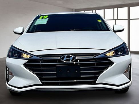 Used 2019 Hyundai Elantra SE w/ Cargo Package image 2