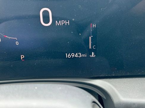 Used 2024 Buick Encore GX Preferred image 32