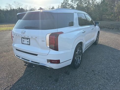 Used 2022 Hyundai Palisade Calligraphy image 3