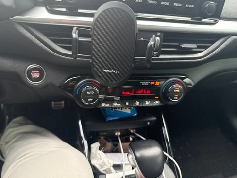 Used 2023 Kia Forte GT-Line w/ GT-Line Premium Package FWD image 20