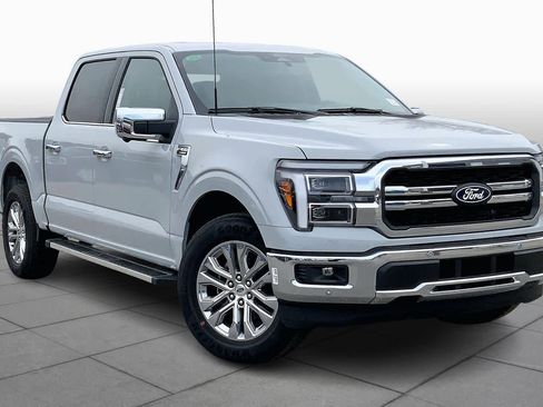 Used 2026 Ford F150 Lariat w/ Equipment Group 501A Mid RWD image 2