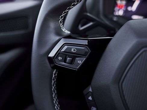 Used 2024 Lamborghini Huracan EVO image 49