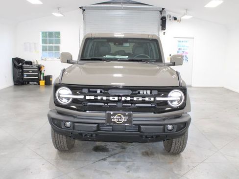 New 2026 Ford Bronco Outer Banks AWD/4WD image 2