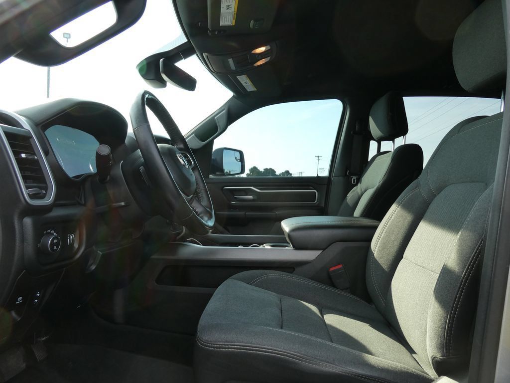 Used 2020 RAM 1500 Big Horn AWD/4WD image 22