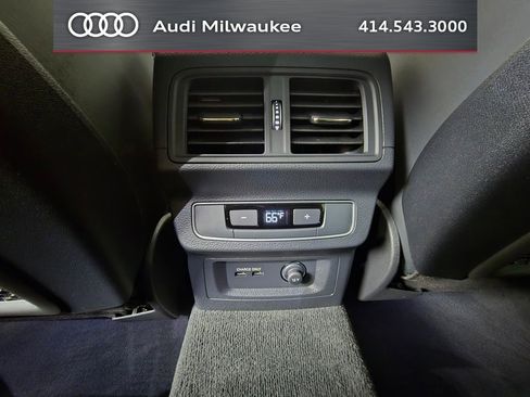 Used 2025 Audi SQ5 Premium Plus AWD/4WD image 22