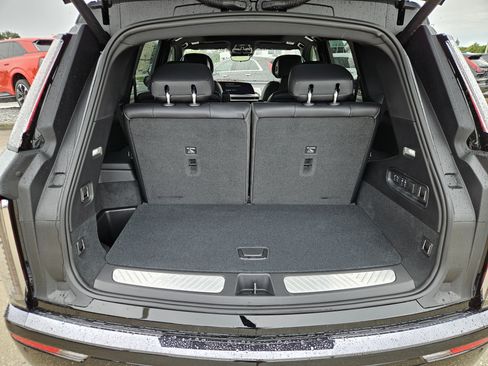 New 2026 Cadillac Vistiq Sport image 12