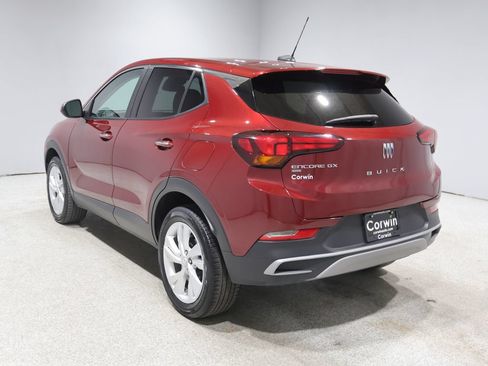 Used 2024 Buick Encore GX Preferred AWD/4WD image 5