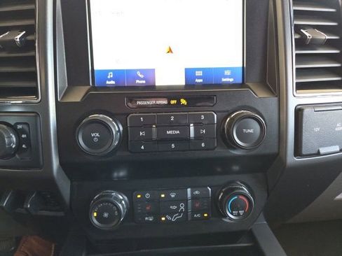 Used 2020 Ford F250 XLT w/ XLT Premium Package AWD/4WD image 64