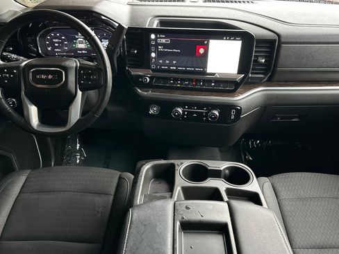 Certified 2022 GMC Sierra 1500 SLE image 15