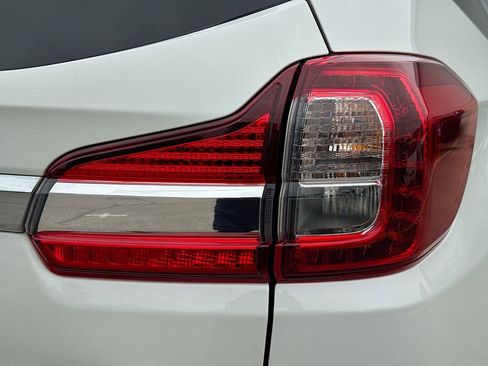 Used 2020 Subaru Ascent Premium w/ Convenience Package AWD/4WD image 35