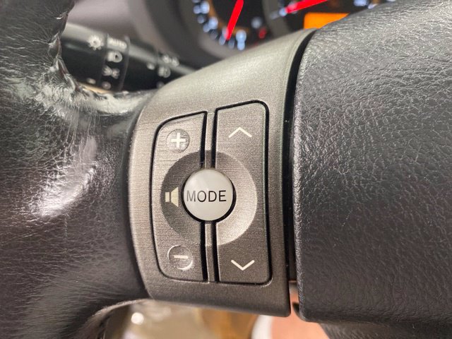 Used 2011 Toyota RAV4 Limited w/ Limited Extra Value Pkg AWD/4WD image 17