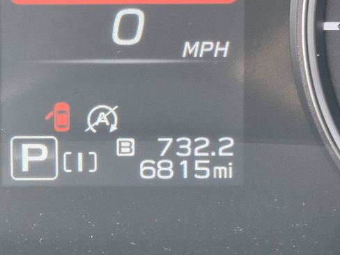 Used 2025 Subaru Forester Premium AWD/4WD image 28