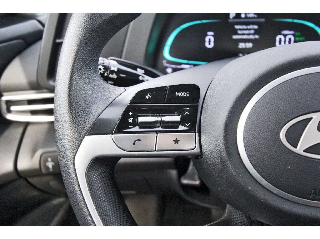 Certified 2026 Hyundai Elantra Hybrid FWD image 18
