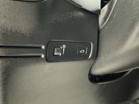 Used 2022 Volvo C40 P8 Recharge Ultimate AWD/4WD image 14