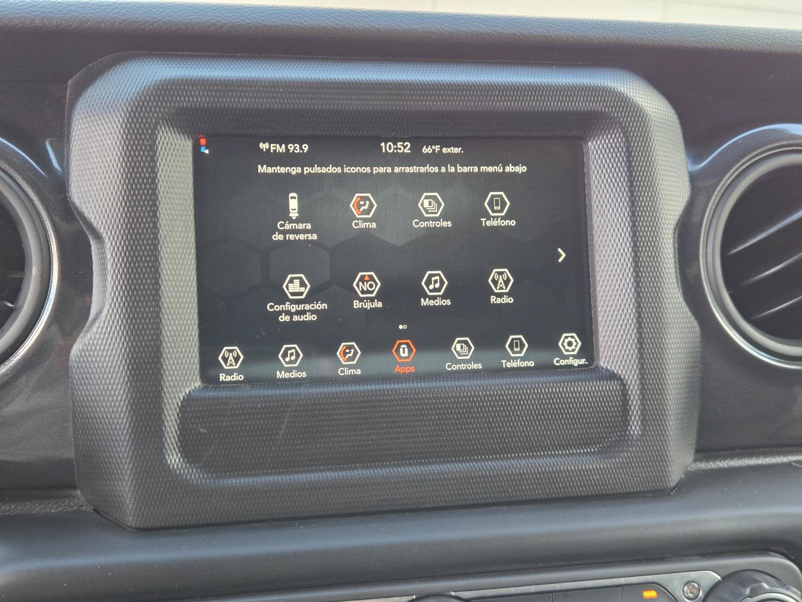 Used 2022 Jeep Wrangler Unlimited Sport AWD/4WD image 7