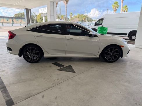 Used 2019 Honda Civic Sport image 7