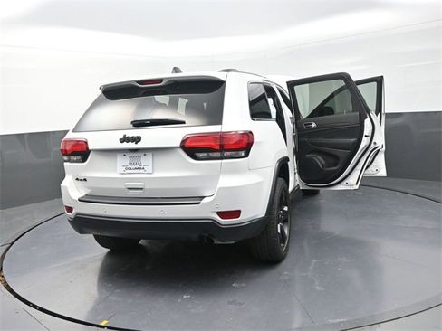 Used 2021 Jeep Grand Cherokee Freedom Edition image 30