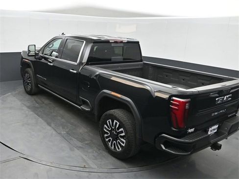Used 2024 GMC Sierra 3500 Denali Ultimate image 32