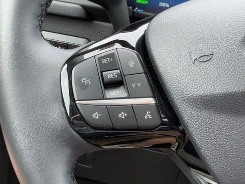 Used 2024 Ford Escape Platinum w/ Premium Technology Package image 17