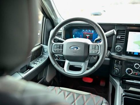 New 2026 Ford F250 Lariat w/ Black Appearance Package AWD/4WD image 21