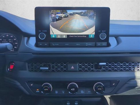 New 2025 Honda Accord SE image 15