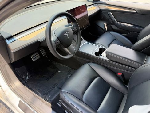 Used 2021 Tesla Model 3 Standard Range Plus RWD image 24