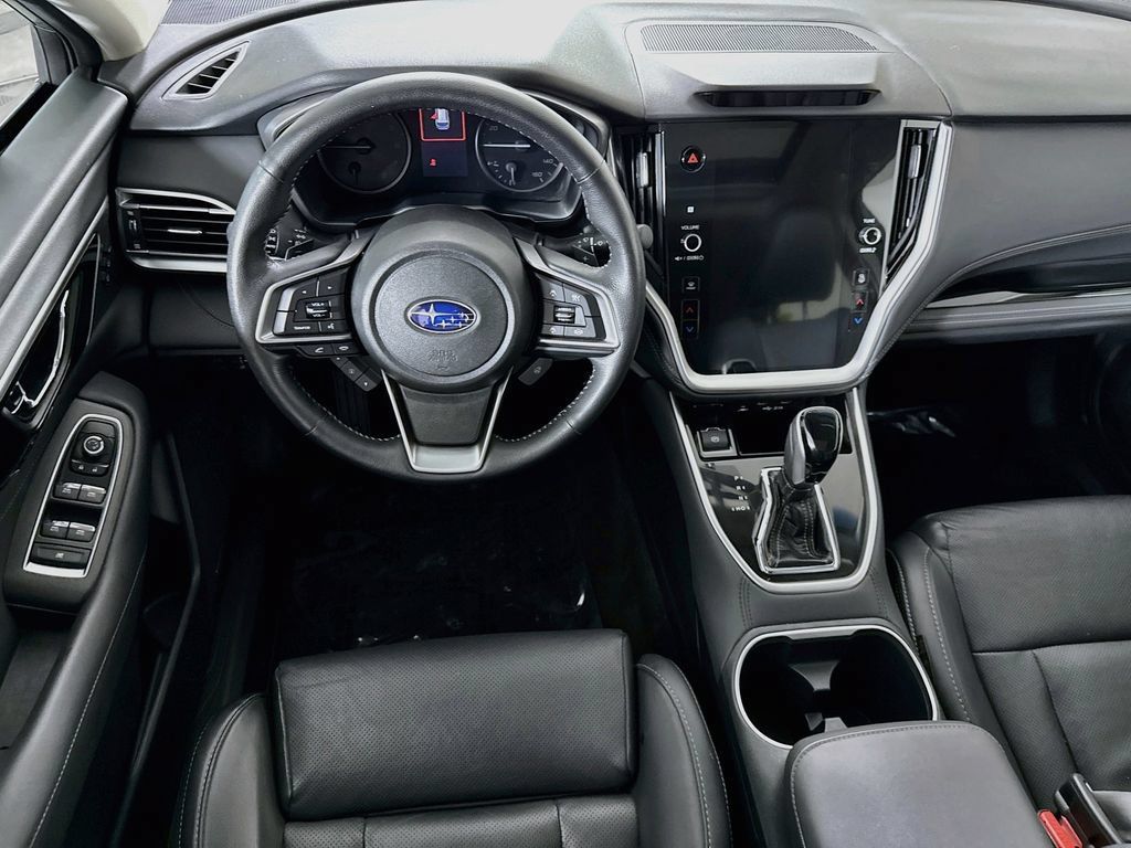 Used 2022 Subaru Outback Limited AWD/4WD image 4