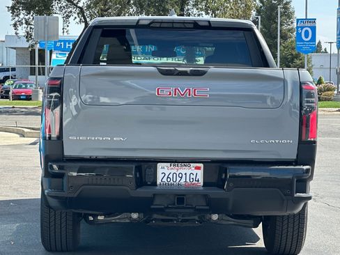 Used 2026 GMC Sierra EV Elevation image 5