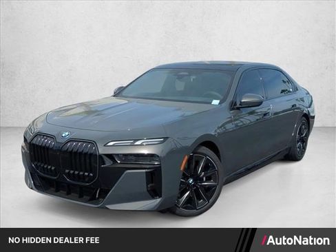 New 2026 BMW i7 eDrive50 w/ M Sport Package RWD image 1