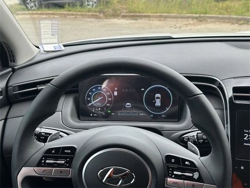 Used 2024 Hyundai Tucson Limited image 28