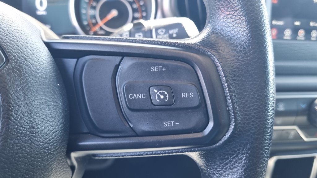 Used 2022 Jeep Wrangler Sport AWD/4WD image 22