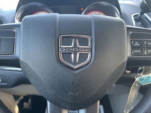 Used 2018 Dodge Grand Caravan SE image 56