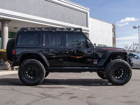 Used 2018 Jeep Wrangler Unlimited Rubicon image 8