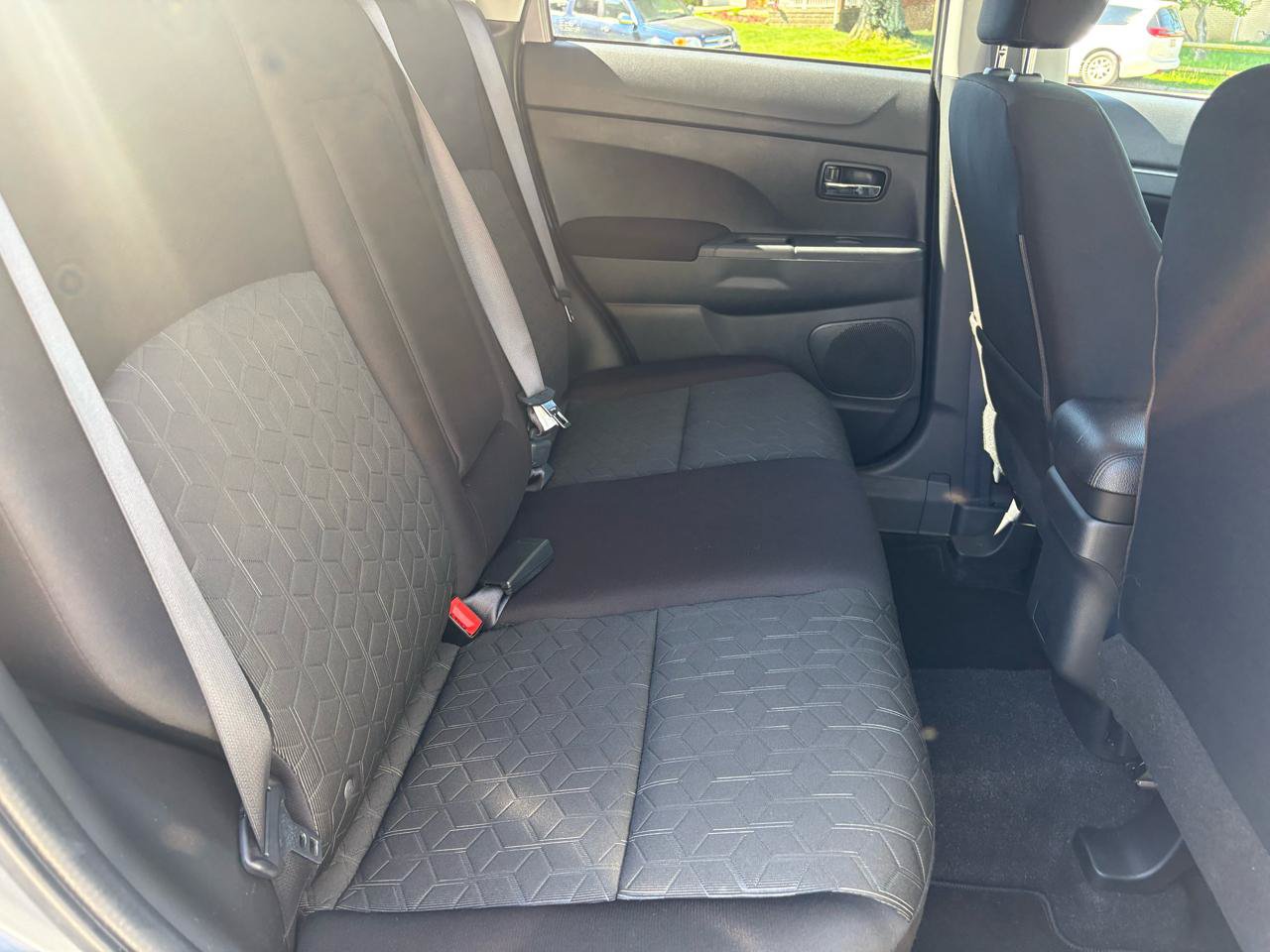 Used 2024 Mitsubishi Outlander Sport ES AWD/4WD image 21