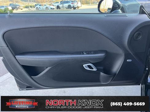 Used 2023 Dodge Challenger R/T w/ Blacktop Package image 8