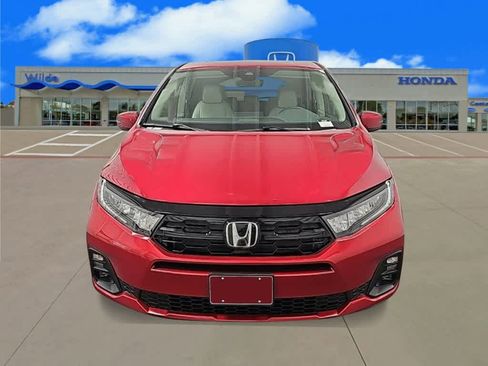 New 2026 Honda Odyssey Touring image 6