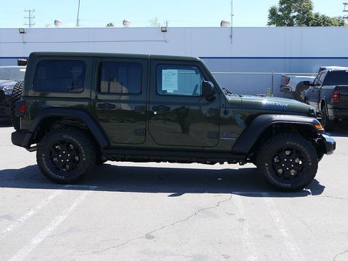 Used 2023 Jeep Wrangler Unlimited w/ 8.4" Radio Group AWD/4WD image 2
