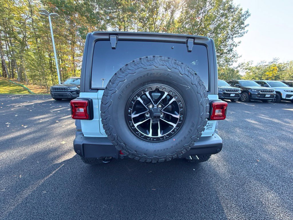 New 2027 Jeep Wrangler Unlimited Rubicon 392 AWD/4WD image 4