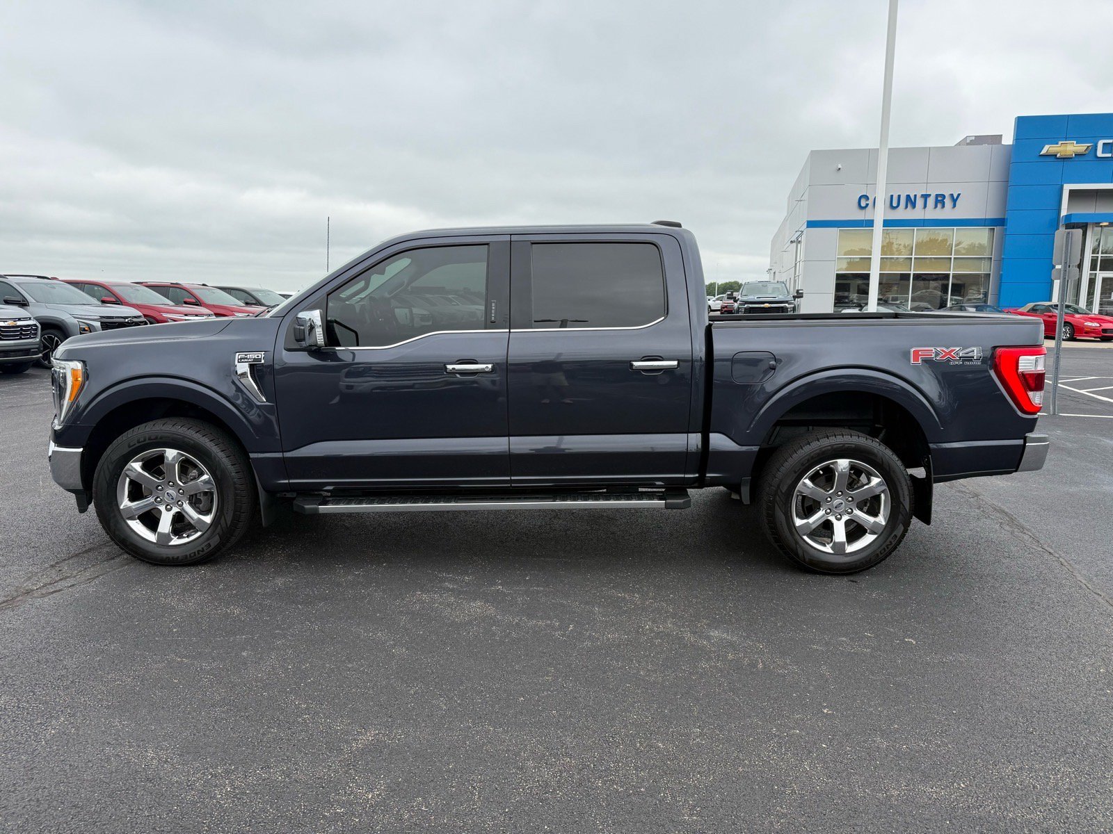 Used 2021 Ford F150 Lariat AWD/4WD image 2
