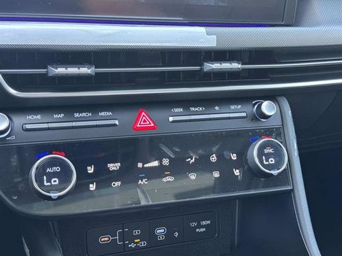 New 2026 Hyundai Sonata Limited image 22