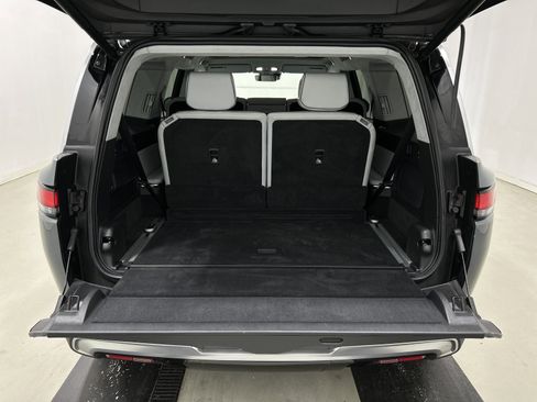 Used 2024 Rivian R1S Adventure AWD/4WD image 15