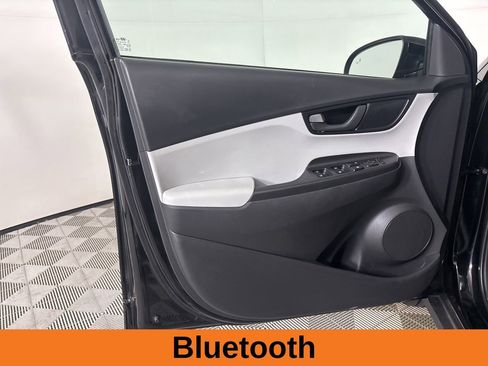Used 2023 Hyundai Kona SEL w/ Cargo Package FWD image 8