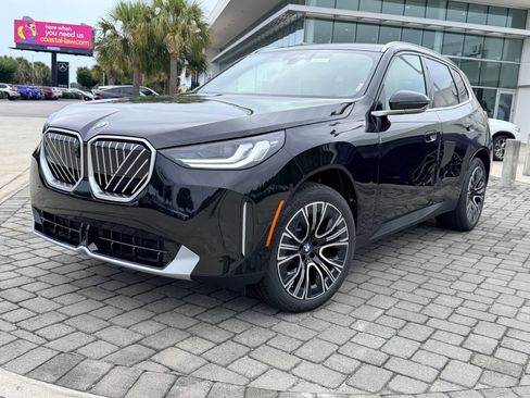 New 2026 BMW X3 xDrive30i w/ Premium Package AWD/4WD image 1