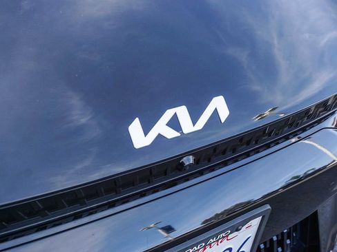 Certified 2023 Kia EV6 GT image 12