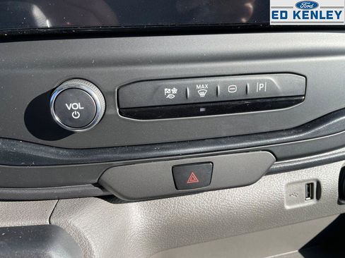 New 2026 Ford Transit 250 148 Medium Roof image 10