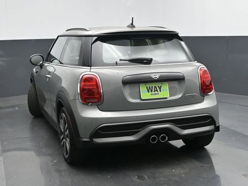 Used 2023 MINI Cooper S w/ Driver Assistance Package image 4